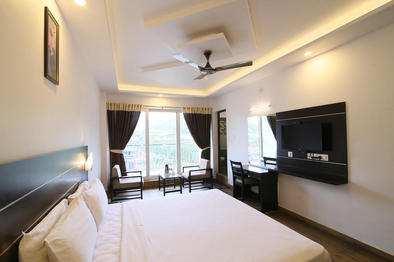 Jays Hotel 3*